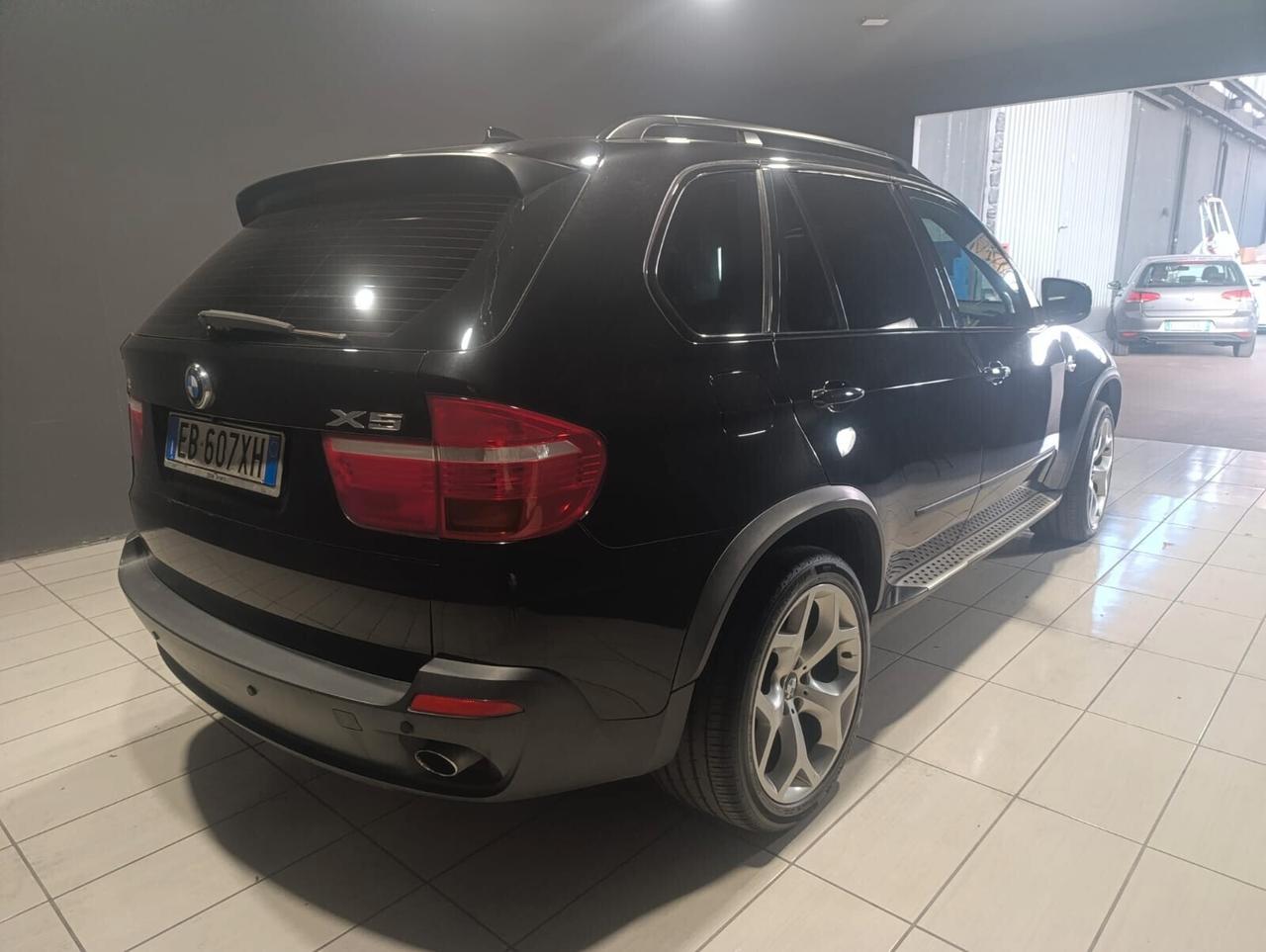 BMW X5 XDRIVE FUTURA del 2010 automatica