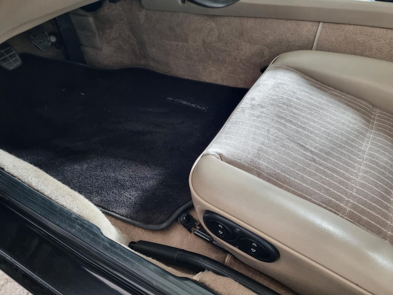 Porsche 944 allestimento S2, clima, sedili elettrici