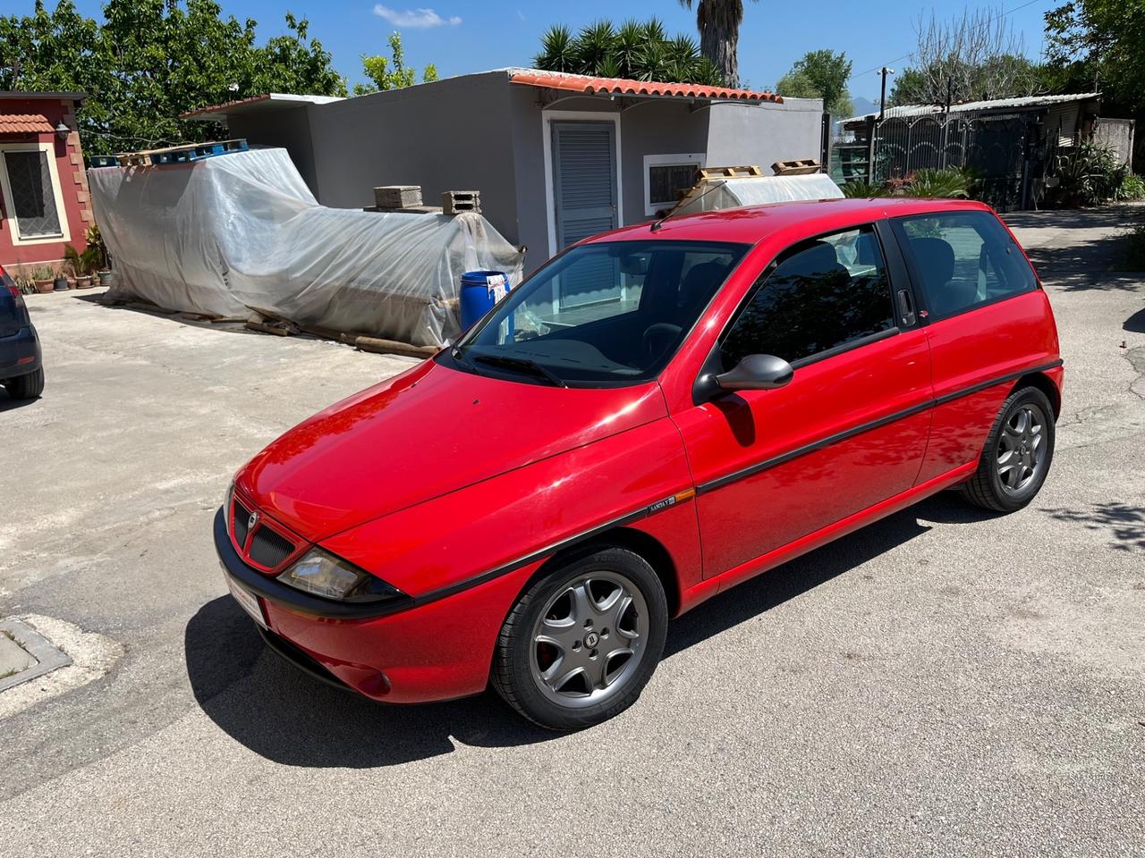 Lancia Y 1.2i 16V cat Elefantino Rosso