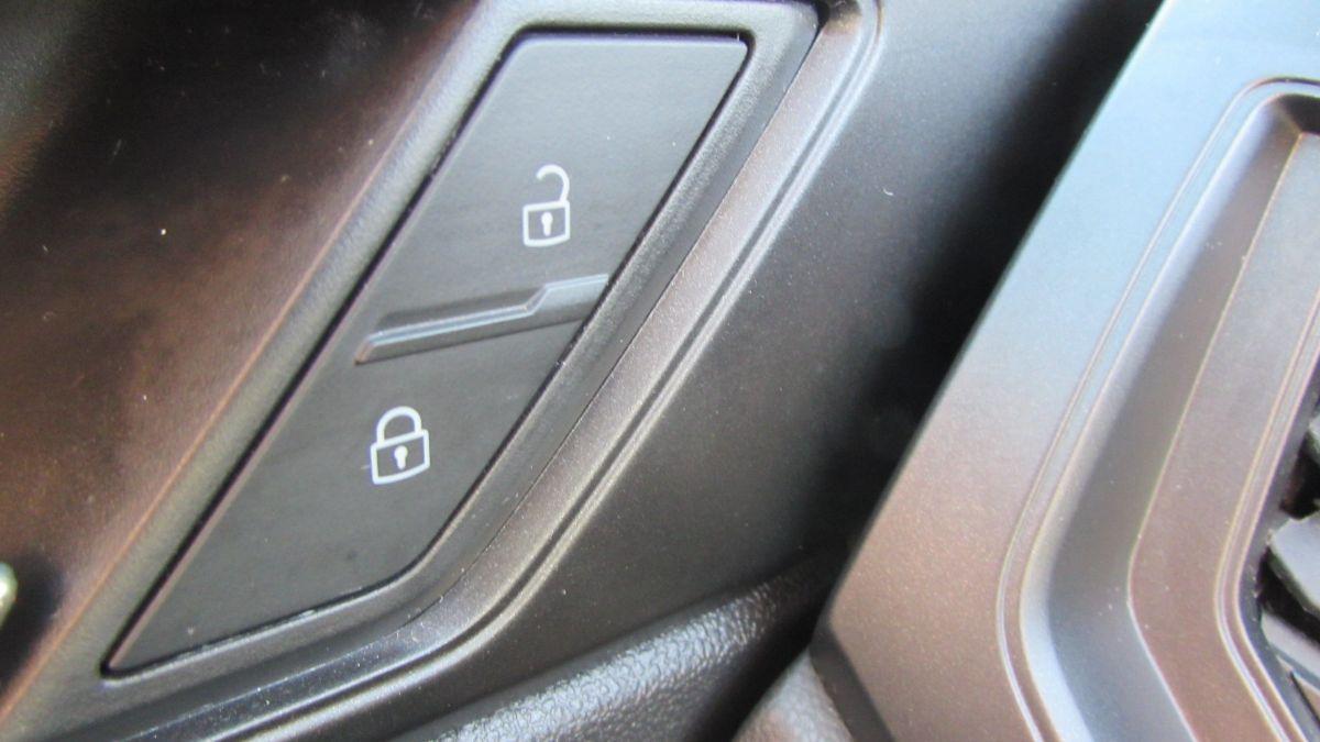 VOLKSWAGEN - Polo - 1.0 EVO Life