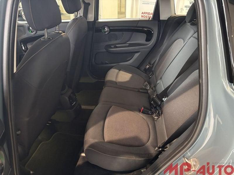 MINI Countryman Cooper AUTOMATICA Essential