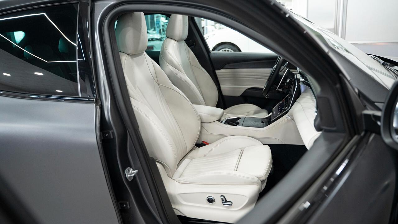 Maserati Grecale 2.0 MHEV MODENA 330CV TETTO PACK LUCI PELLE NAVI FULL OPTIONAL