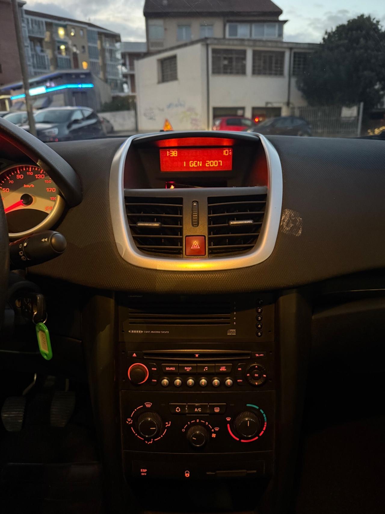 Peugeot 207 1.4 8V 75CV SW X Line ECO GPL