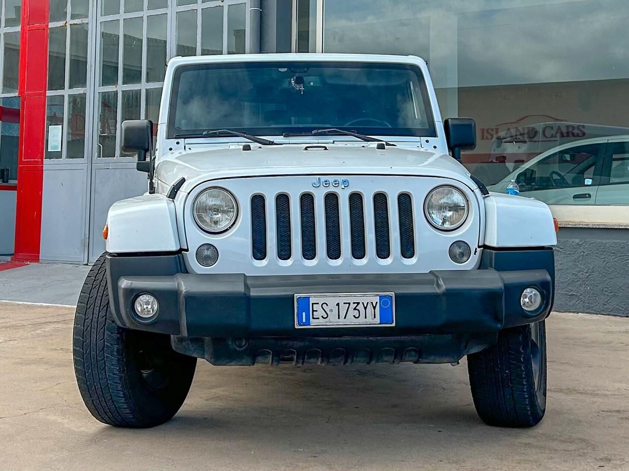 Jeep Wrangler Unlimited 2.8 CRD DPF Sahara Auto