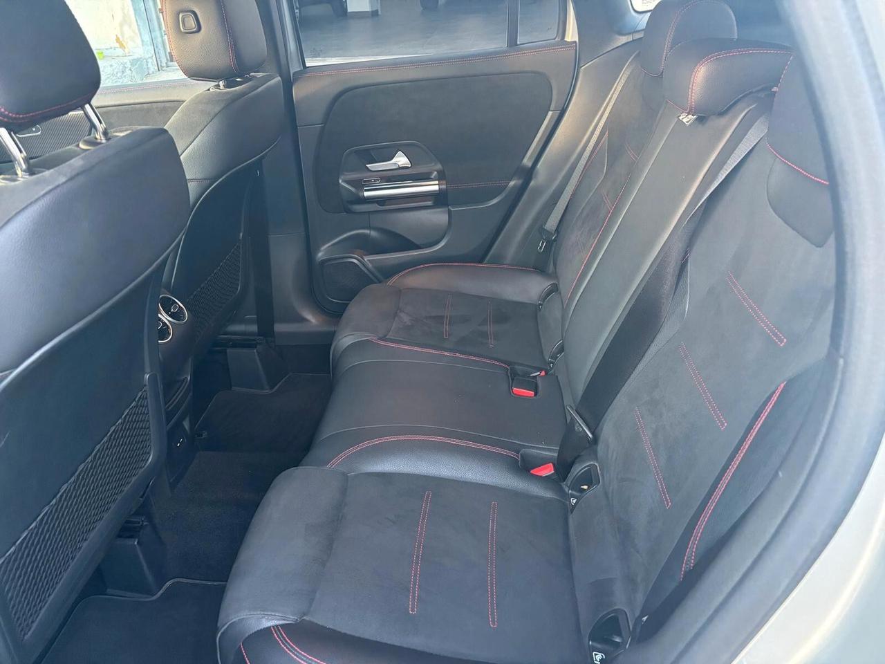Mercedes-benz GLA 200 Mercedes 200d Premium AMG