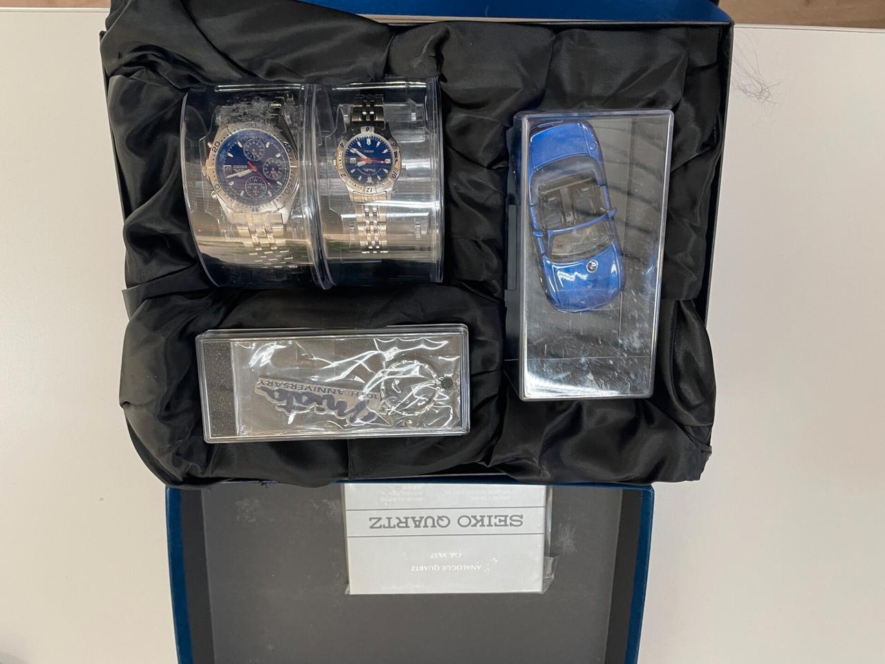 Mazda MX-5 1.8i 16V cat 10th Anniversary