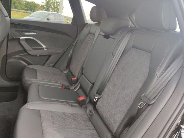 AUDI Q5 TDI 150 kW mHEV+ S tronic quattro S line edition