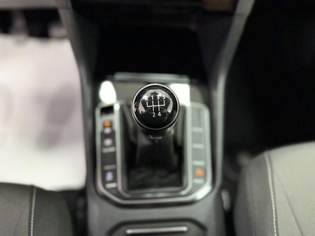 VOLKSWAGEN Golf Sportsvan 1.6 TDI 110CV Highline BlueMotion Technology