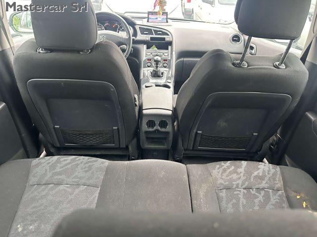 PEUGEOT 3008 3008 I 1.6 hdi 8v Access (premium) tg. EB937HZ