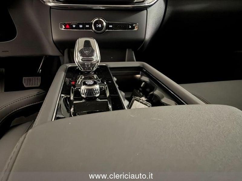 Volvo XC90 B5 AWD automatico 7 posti Plus Bright