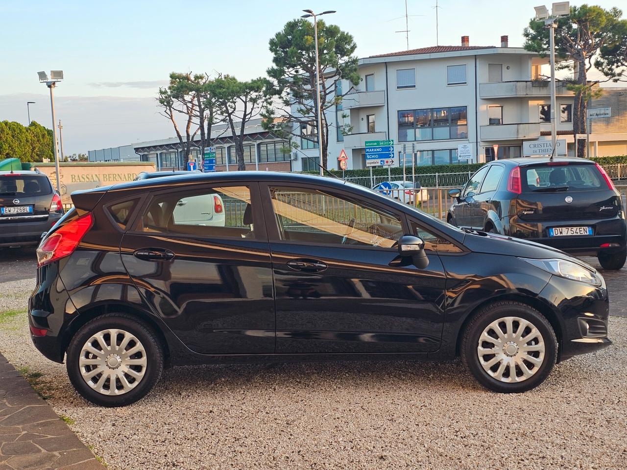 Ford Fiesta 1.4 5 BENZ.- GPL UNICO PROP ANNO 2016 OK PER NEOPATENTATI