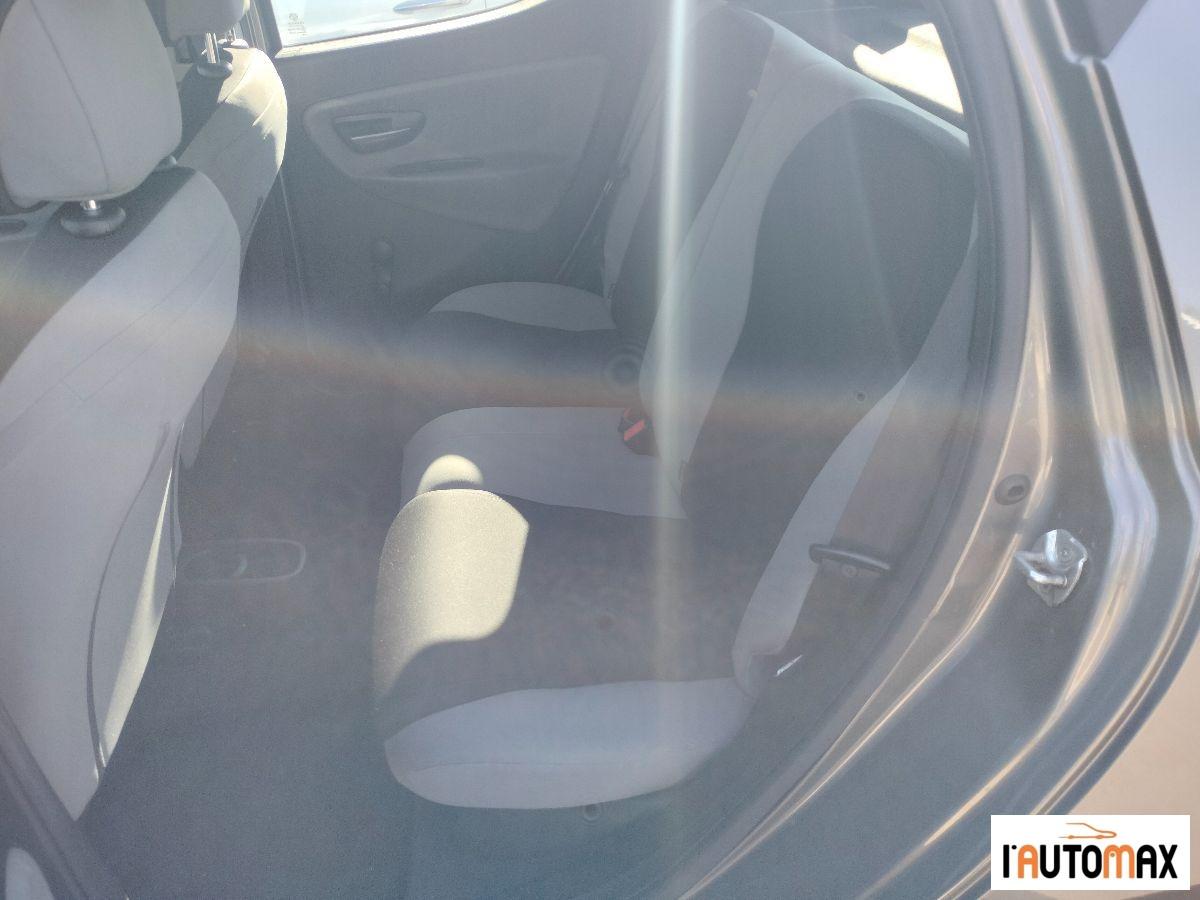 LANCIA - Ypsilon 1.2 8v Elefantino 69cv