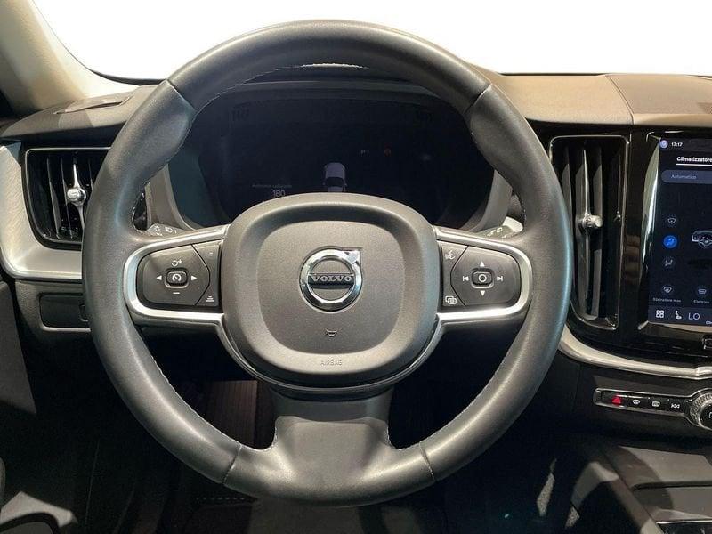 Volvo XC60 2.0 b4 Core auto