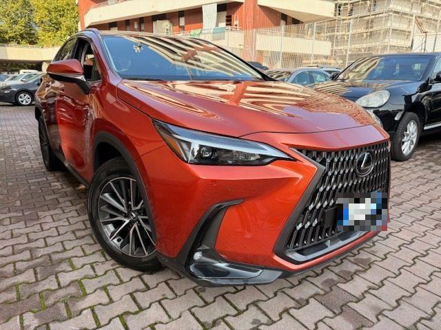 LEXUS NX 300h NX Hybrid 4WD Premium +