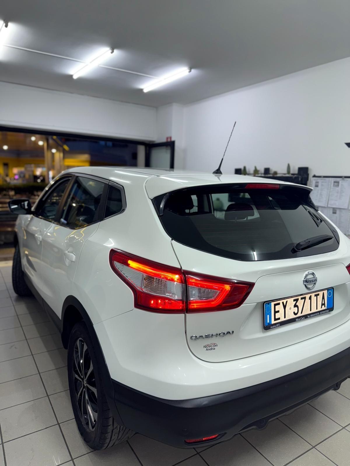 Nissan Qashqai 1.5 dCi DPF Visia