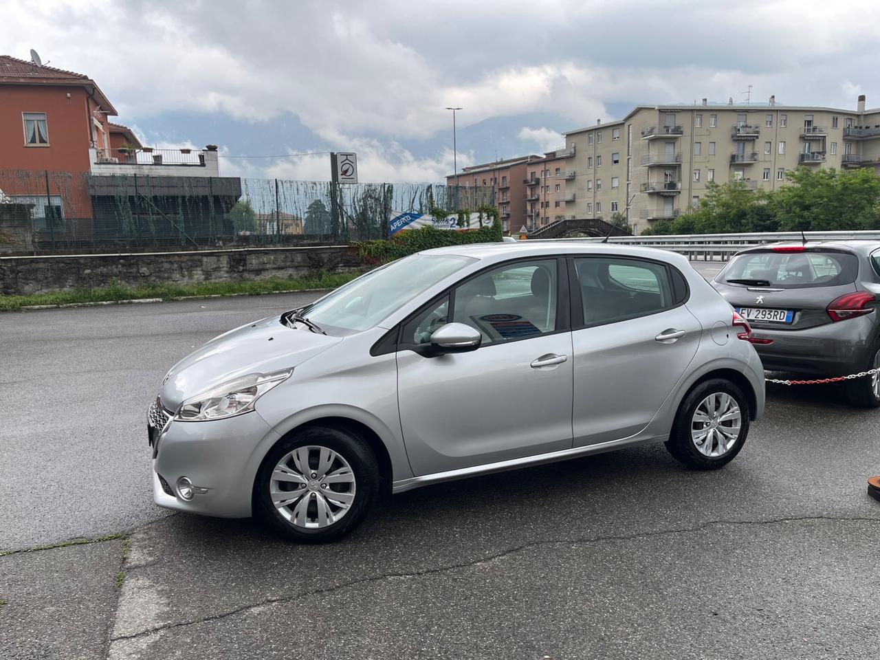 PEUGEOT 208 - BENZINA/GPL