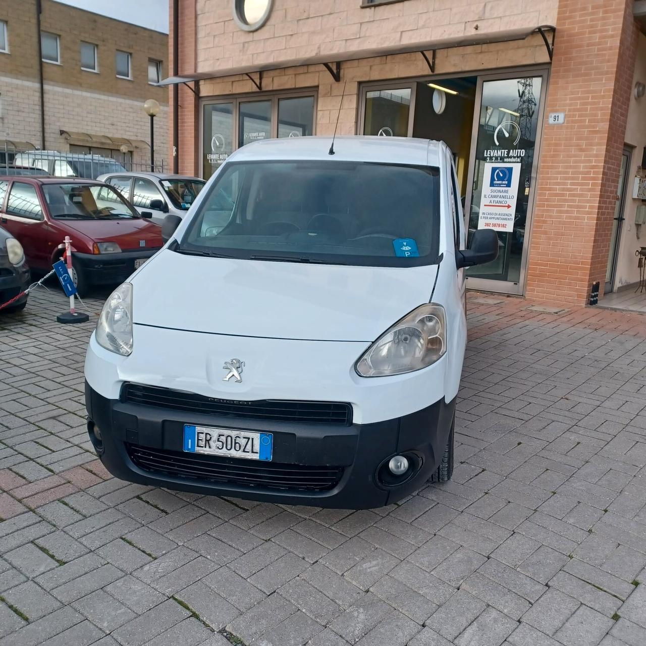 PARTNER 1.6 3 POSTI AUTOM MOTORE TOTALMENTE REVISIONATO