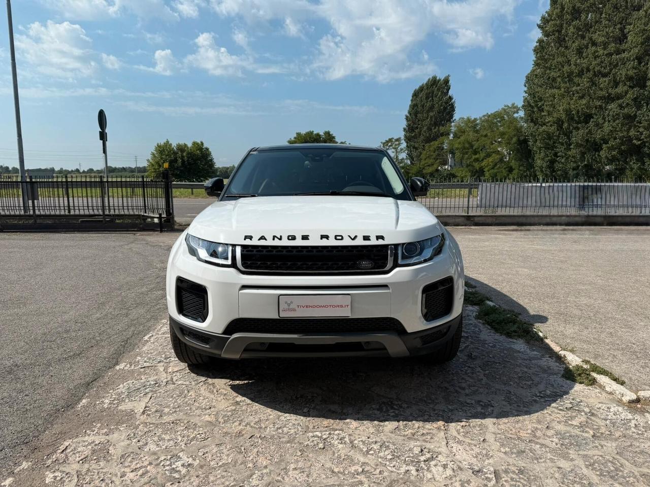 Land Rover Range Evoque 2.0 TD4 150 CV 5p. Pure