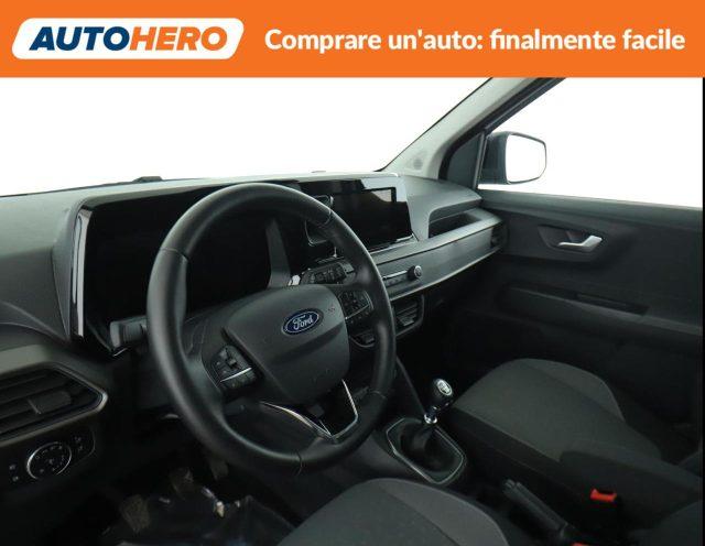 FORD Tourneo Courier 1.0 EcoBoost Titanium