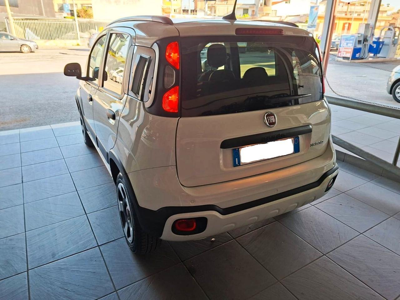 Fiat Panda Cross 1.0 FireFly S&S Hybrid