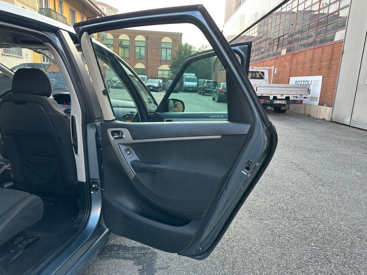 Citroen C4 Picasso c 4 1.6 gpl della casa