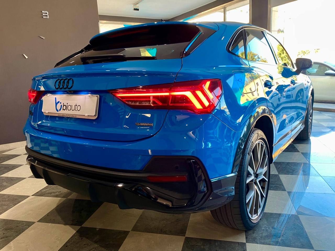 Audi Q3 SPB 40 TDI quattro S tronic S line edition