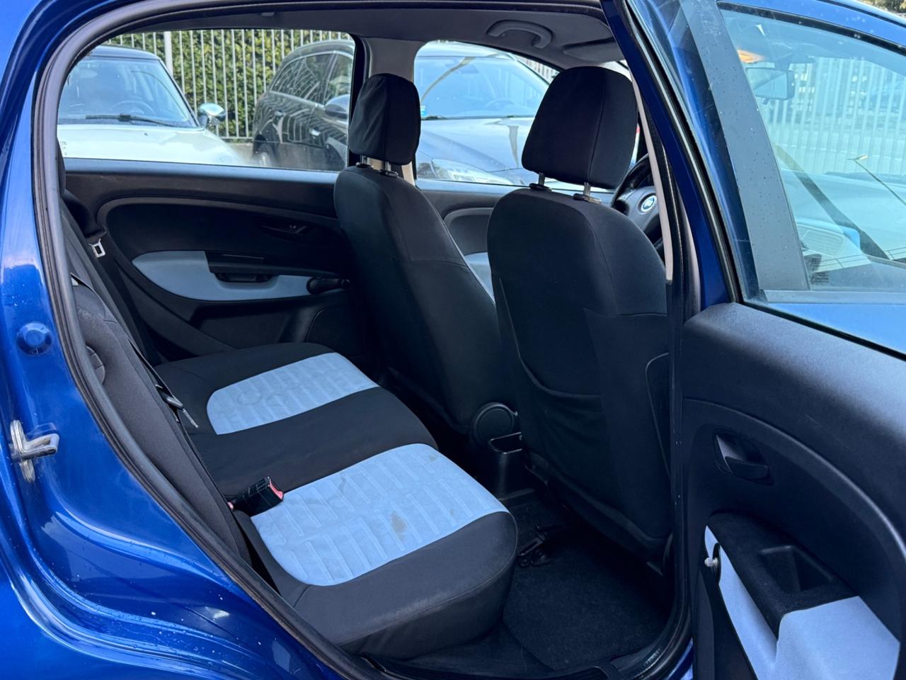 Fiat Grande Punto 1.3 MJT 75 CV 5 porte Active