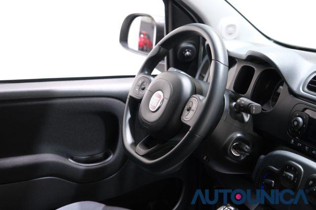FIAT Panda 0.9 TWINAIR TURBO S&S 4x4 NEOPATENTATI