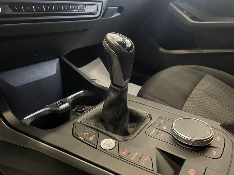 BMW Serie 1 118 i 5p. Business Advantage