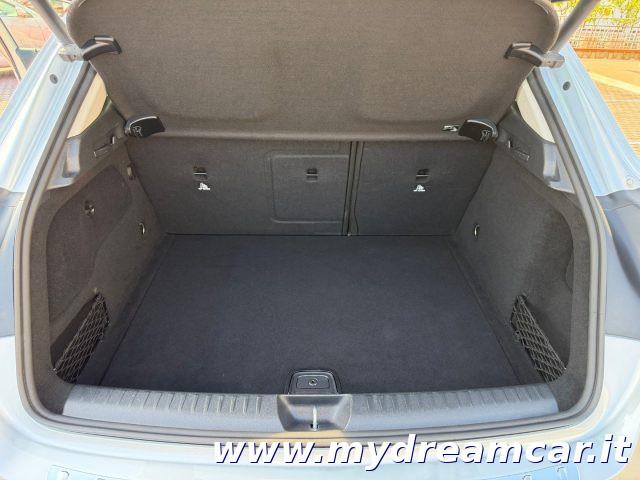 MERCEDES-BENZ GLA 200 d Automatic Sport