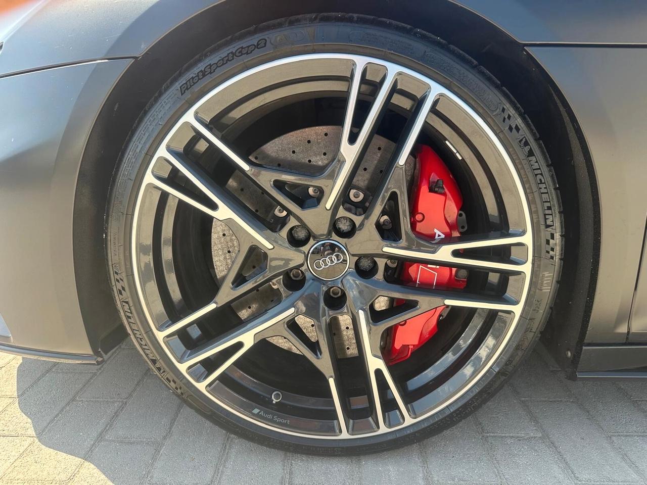 Audi R8 Coupé 5.2 FSI quattro S tronic plus PERFORMANCE - PRONTA CONSEGNA - TAGLIANDI CERTIFICATI - CARBONIO