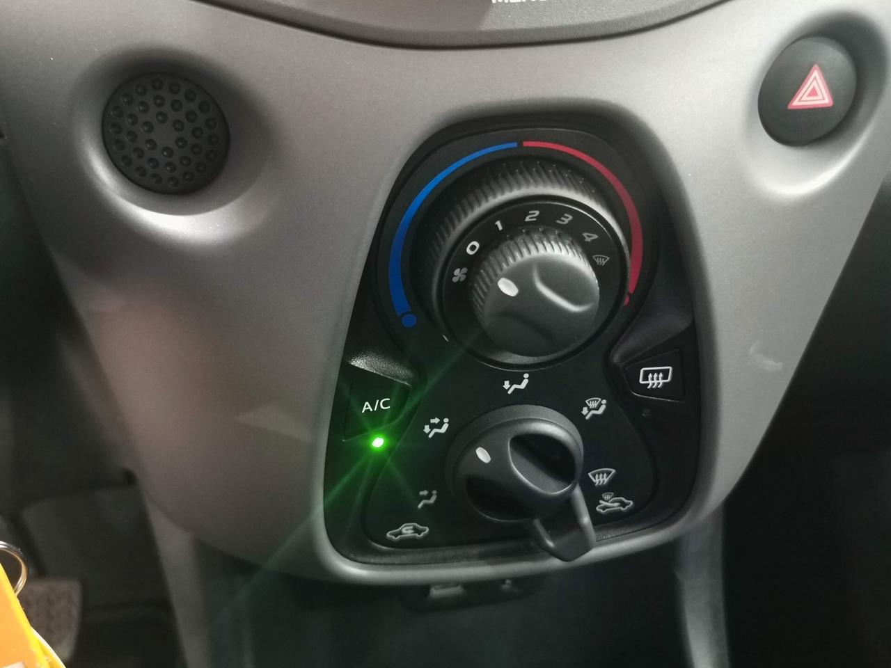 Peugeot 108 VTi 72 S&S 5 porte Active