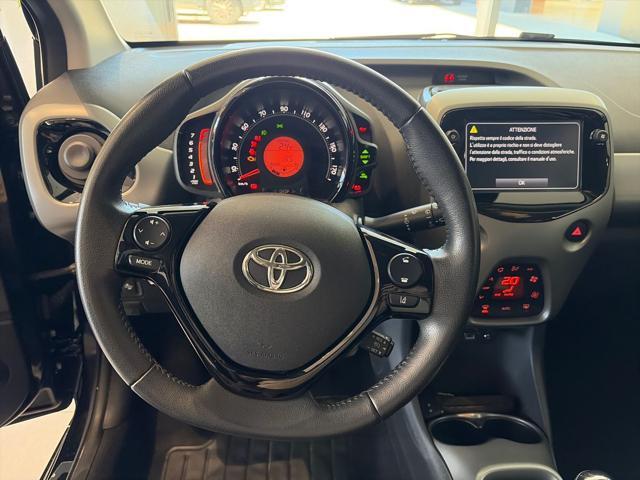 TOYOTA Aygo Connect 1.0 VVT-i 72CV 5 porte x-business