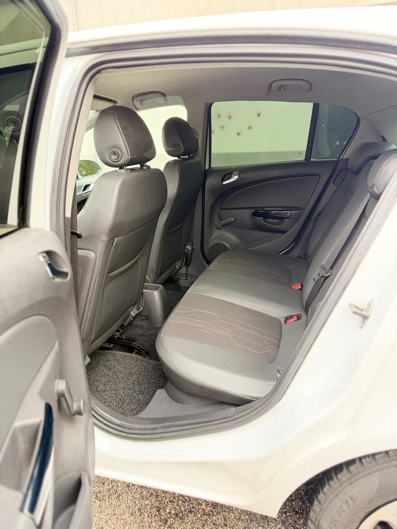 Opel Corsa 1.3 CDTI 2012 NEOPATENTATI 5porte