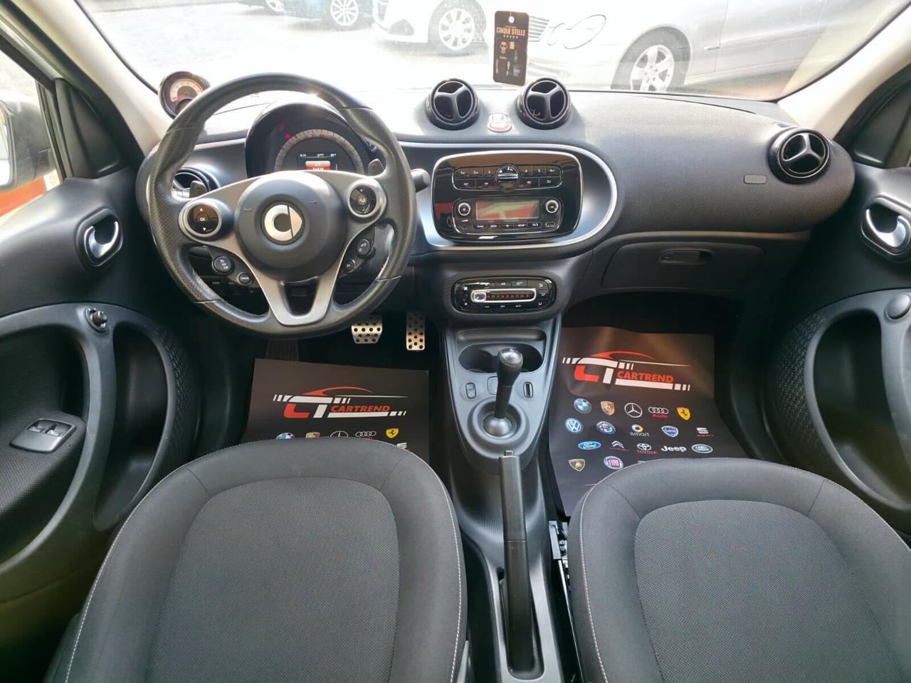 Smart ForFour 70 1.0 twinamic Superpassion