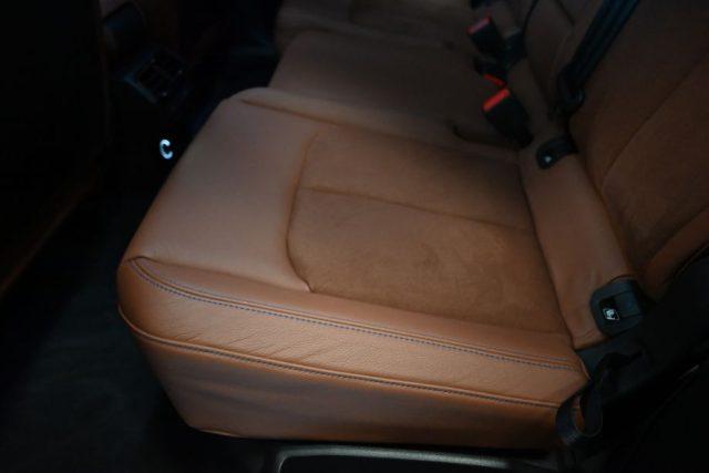 AUDI Q3 SPB 35 TDI S-TR.BUSINESS S-LINE 19" CAM360°RADAR!!