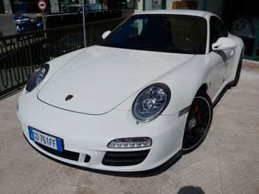 Porsche 911 997 Carrera 4 GTS Coupé