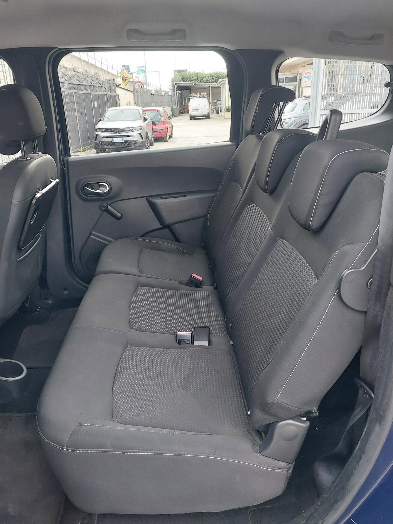 DACIA LODGY 1.6 100CV GPL 7 POSTI 7/2017