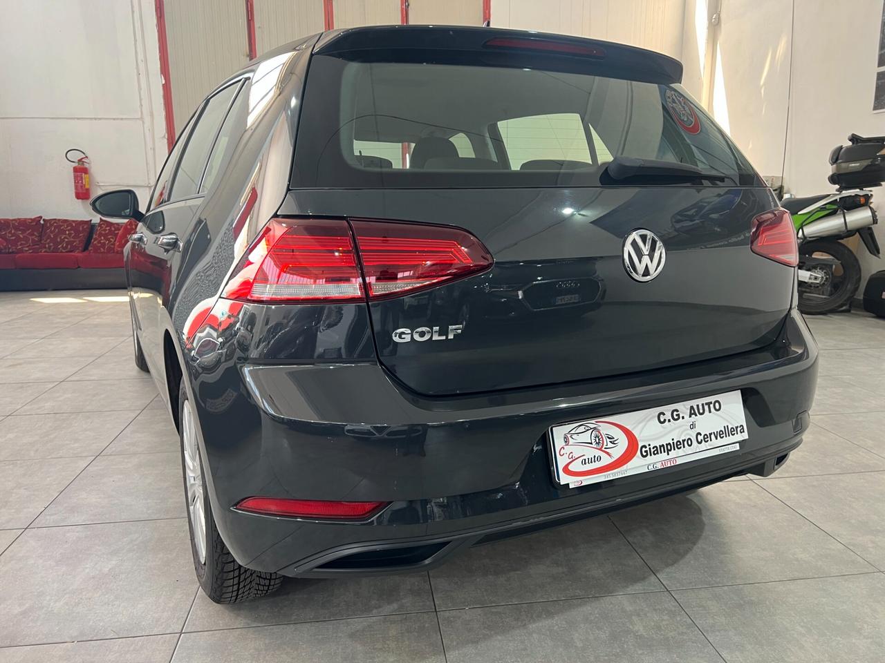 Volkswagen Golf 1.6 116 CV - EXECUTIVE - 2019