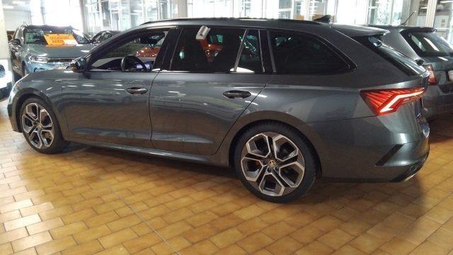 SKODA Octavia 2.0 TDI EVO SCR 200 CV DSG Wagon RS