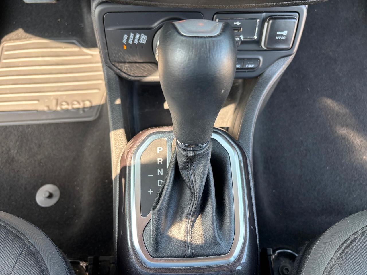 Jeep Renegade 1.3 4Xe GARANTITA 2 LITRI 100KM