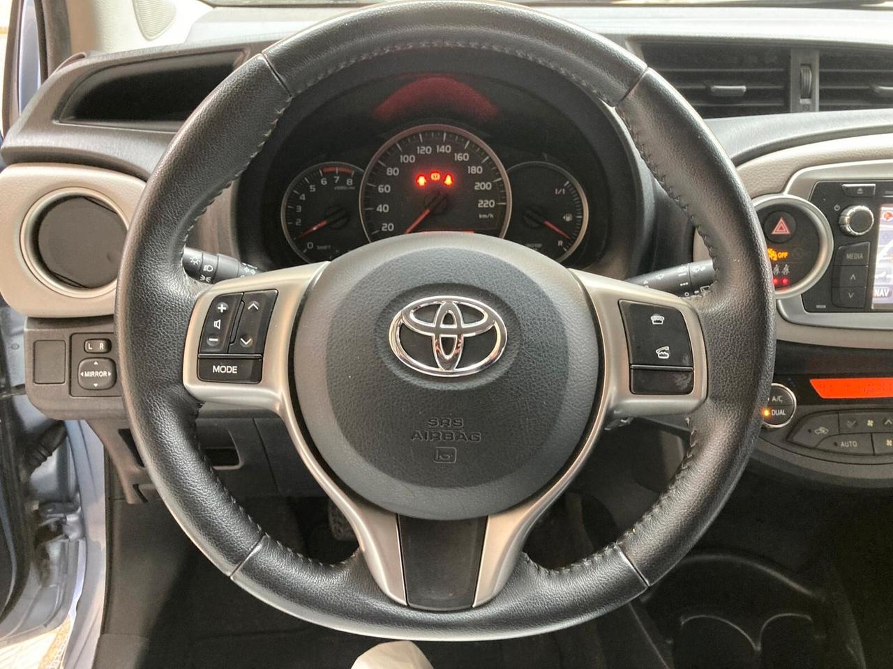 Toyota Yaris 1.0 - 100000km! - 2012