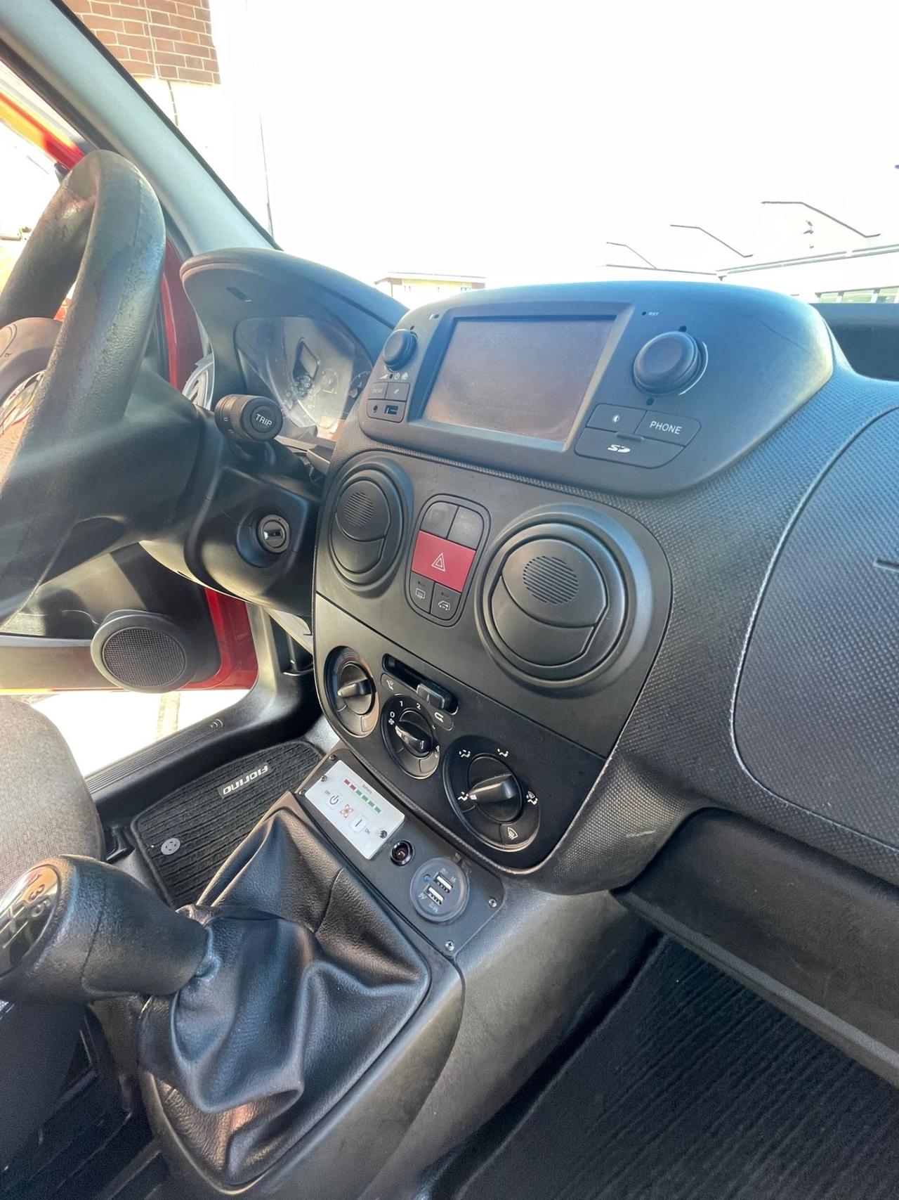 Fiat Fiorino 1.3 MJT 95CV Cargo Adventure