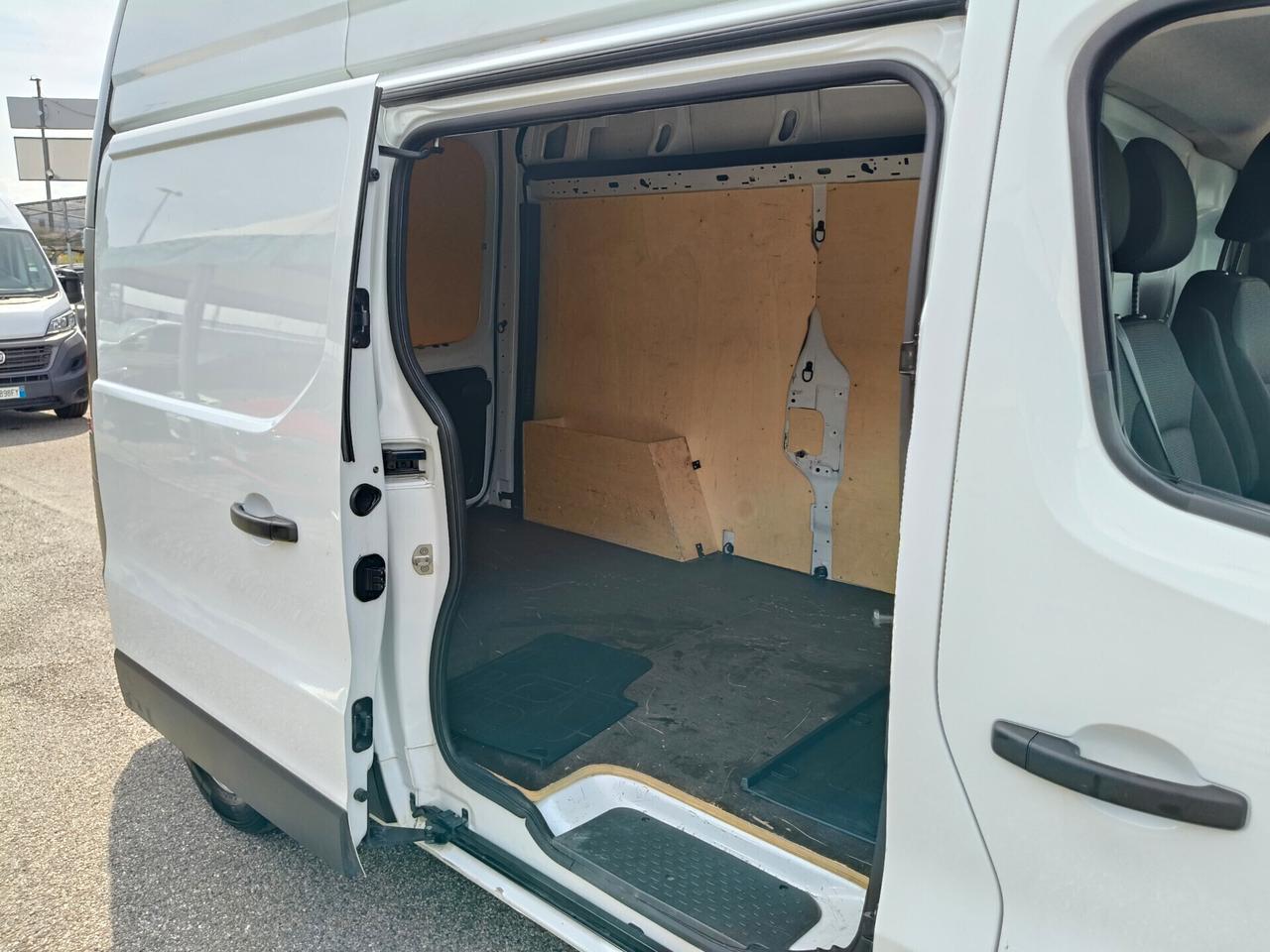Renault Trafic T29 2.0 dCi 145CV PL-TA Furgone Energy Ice PREZZO REALE