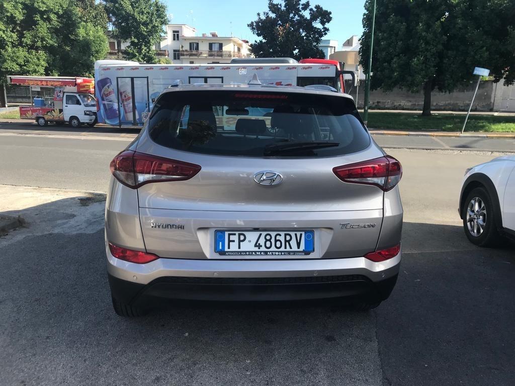 Hyundai Tucson 1.7 CRDi 115 CV 85 KW Sound Edition