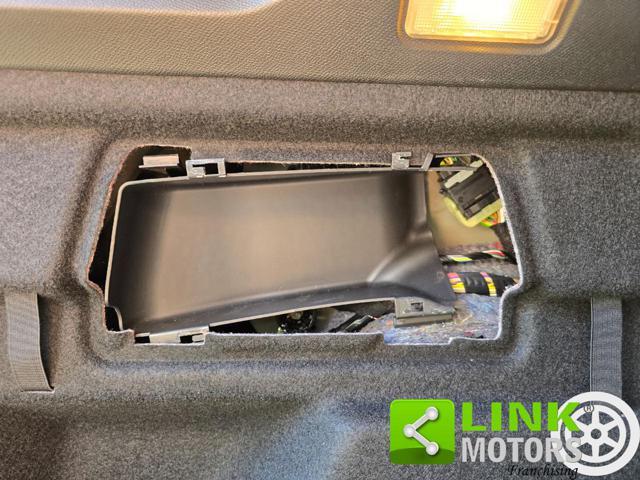 CITROEN C4 1.5 BlueHDi 130 SeS EAT8 Shine