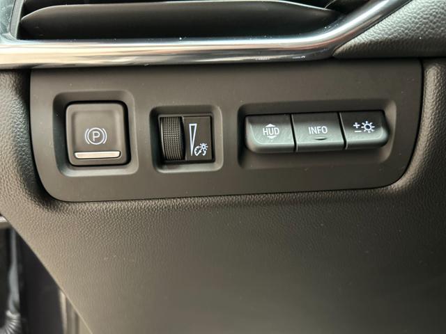 CADILLAC XT4 350 TD AWD Premium Luxury