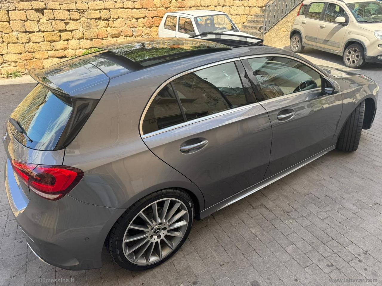 MERCEDES-BENZ A 180 d Automatic Premium