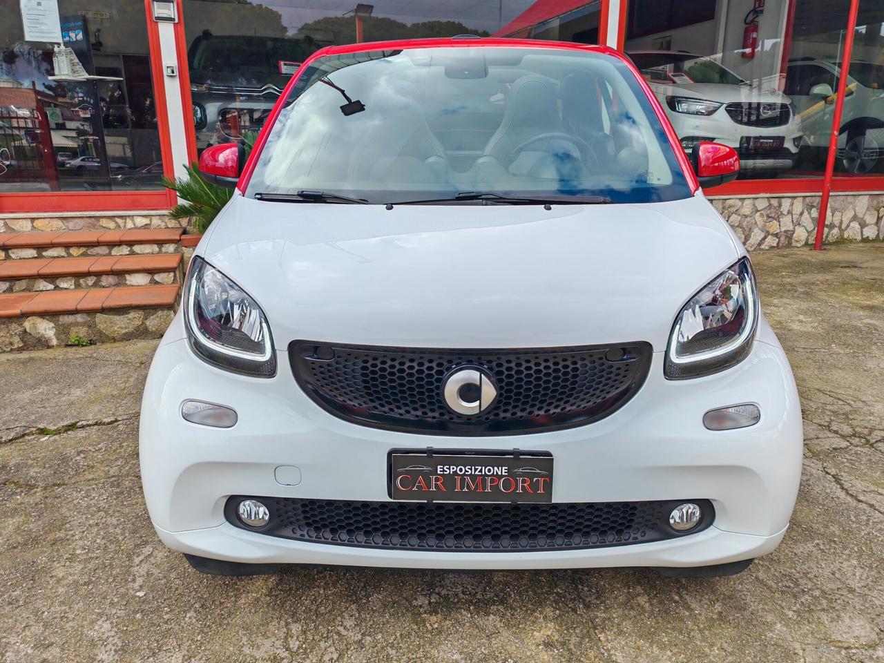 Smart Fortwo 1,0 benzina 05/2017 Cv70