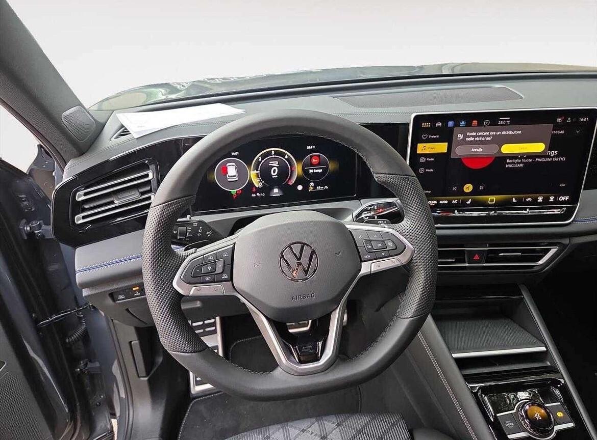 Volkswagen Tiguan 2.0 TDI 150 CV DSG Life AUTO A NOLEGGIO